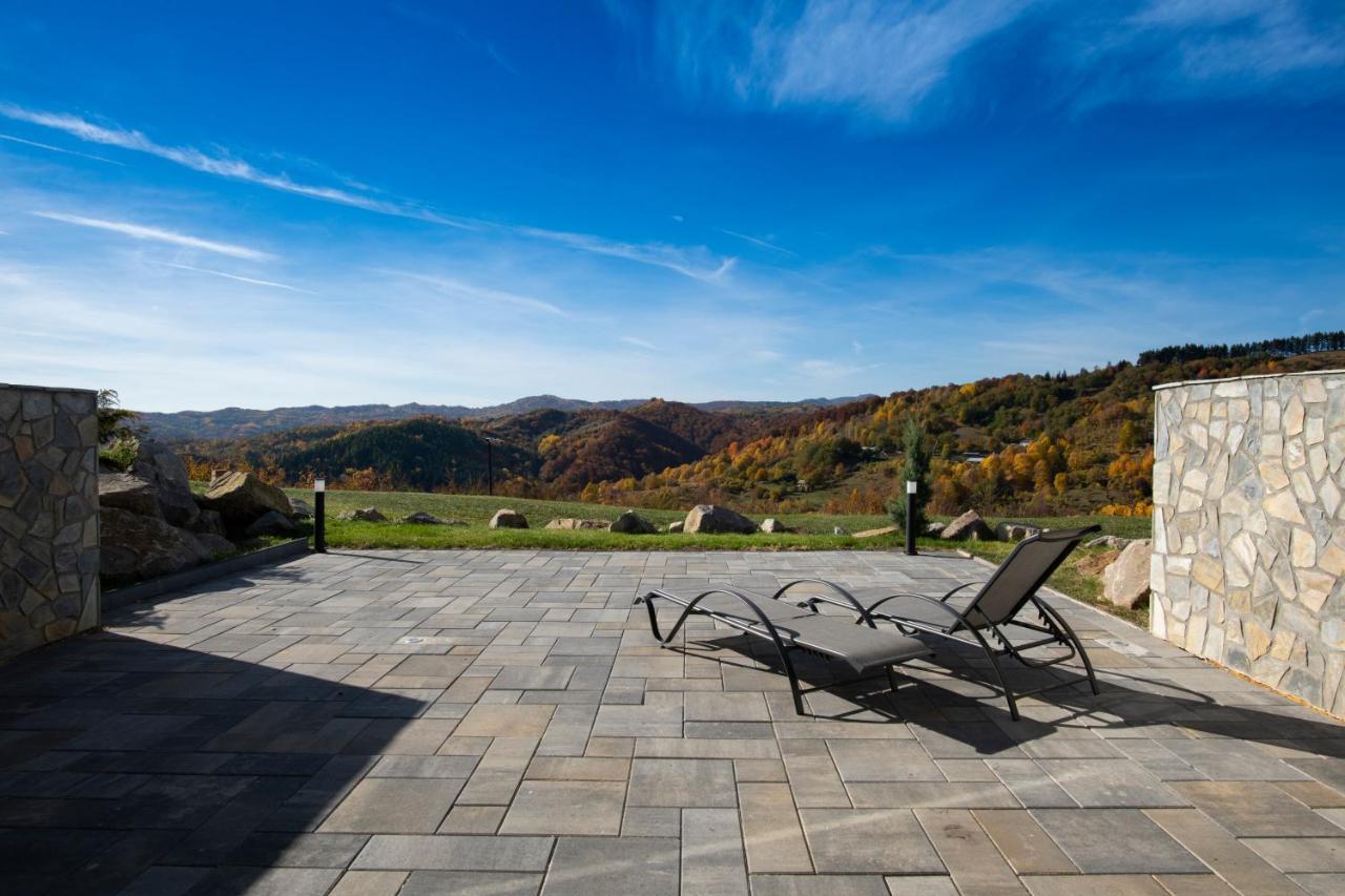 Valley View Breaza Exterior photo